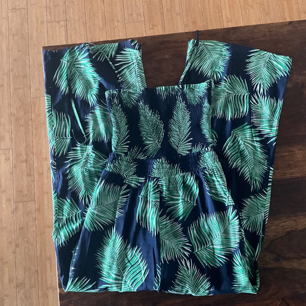 Backless jumpsuite